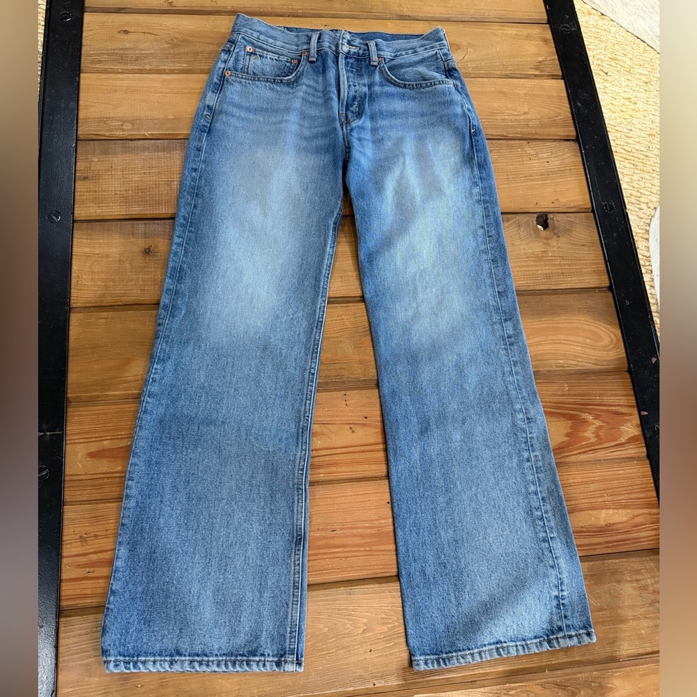 Etica Amis Relaxed Boot Cut Jeans Size 26 29.5” Inseam Sustainable Denim